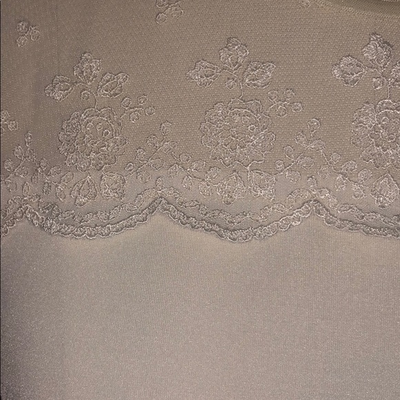 Go Figure Mixed Lace Vintage Top Size Small - Picture 3 of 5